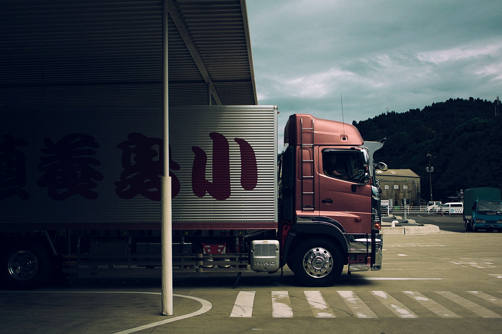 Russia-china trade can be easily settled in yuan companies can re-sign contracts !!